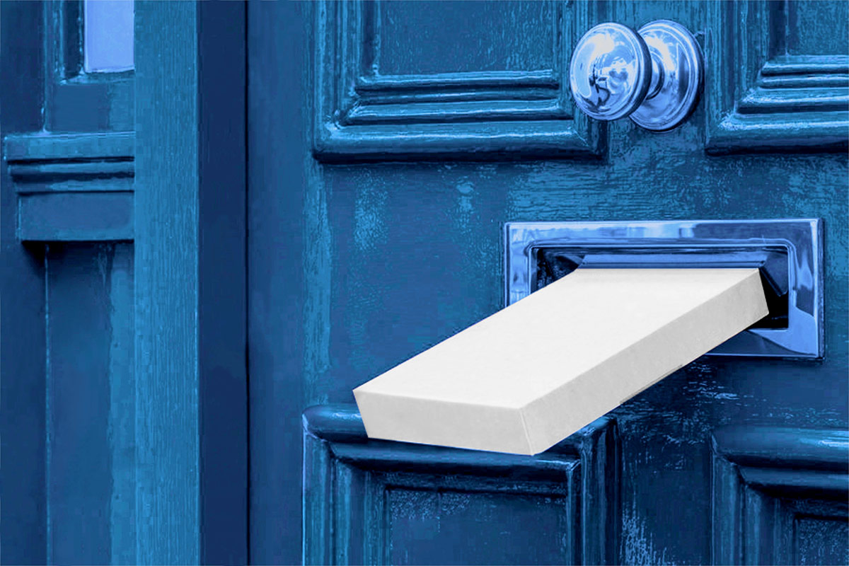 letterbox gift in blue door