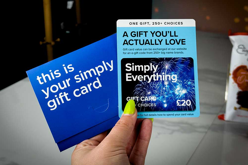 Simply Thank You - corporate gift cards - Simply Everything with Wallet