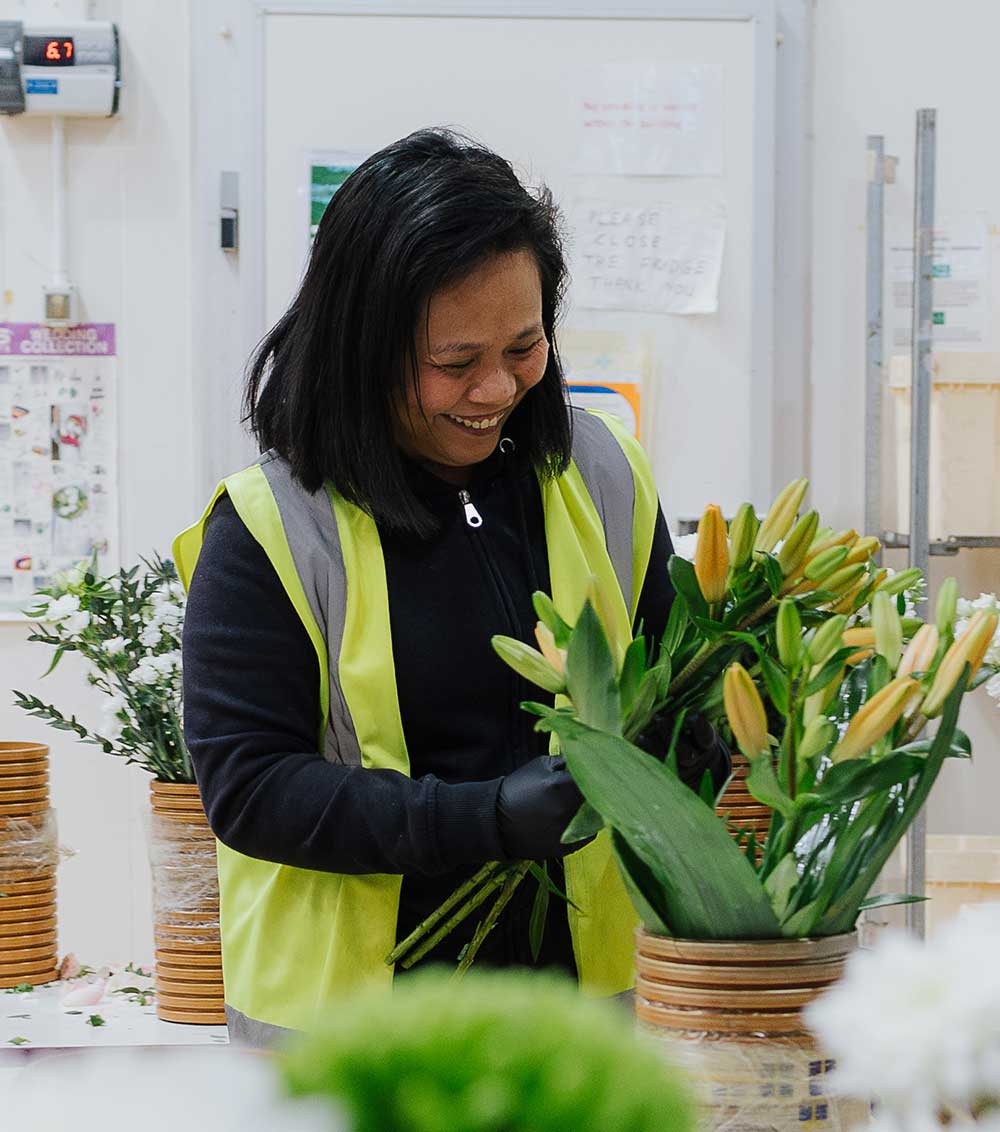 Simply Thank You - Employee Incentives flowers being made